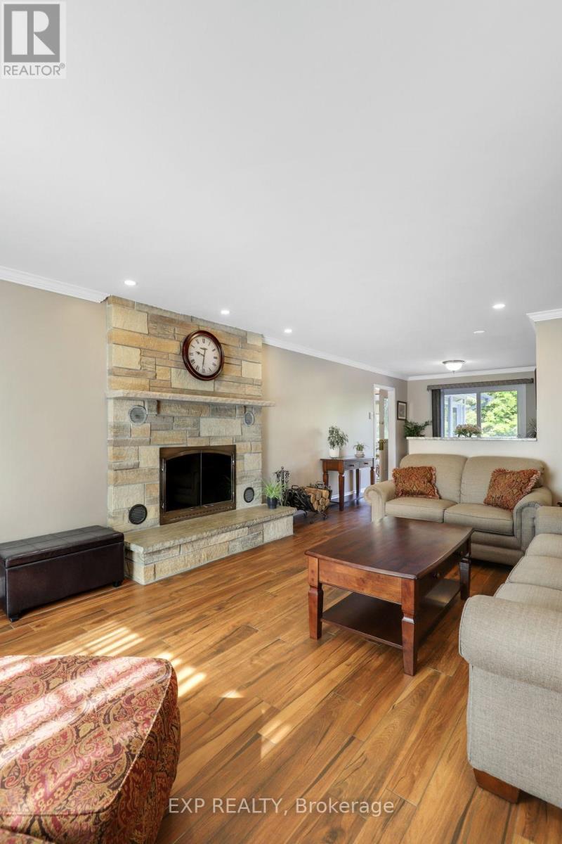 6385 Third Line Road, Ottawa, Ontario  K0A 2T0 - Photo 7 - X12955038