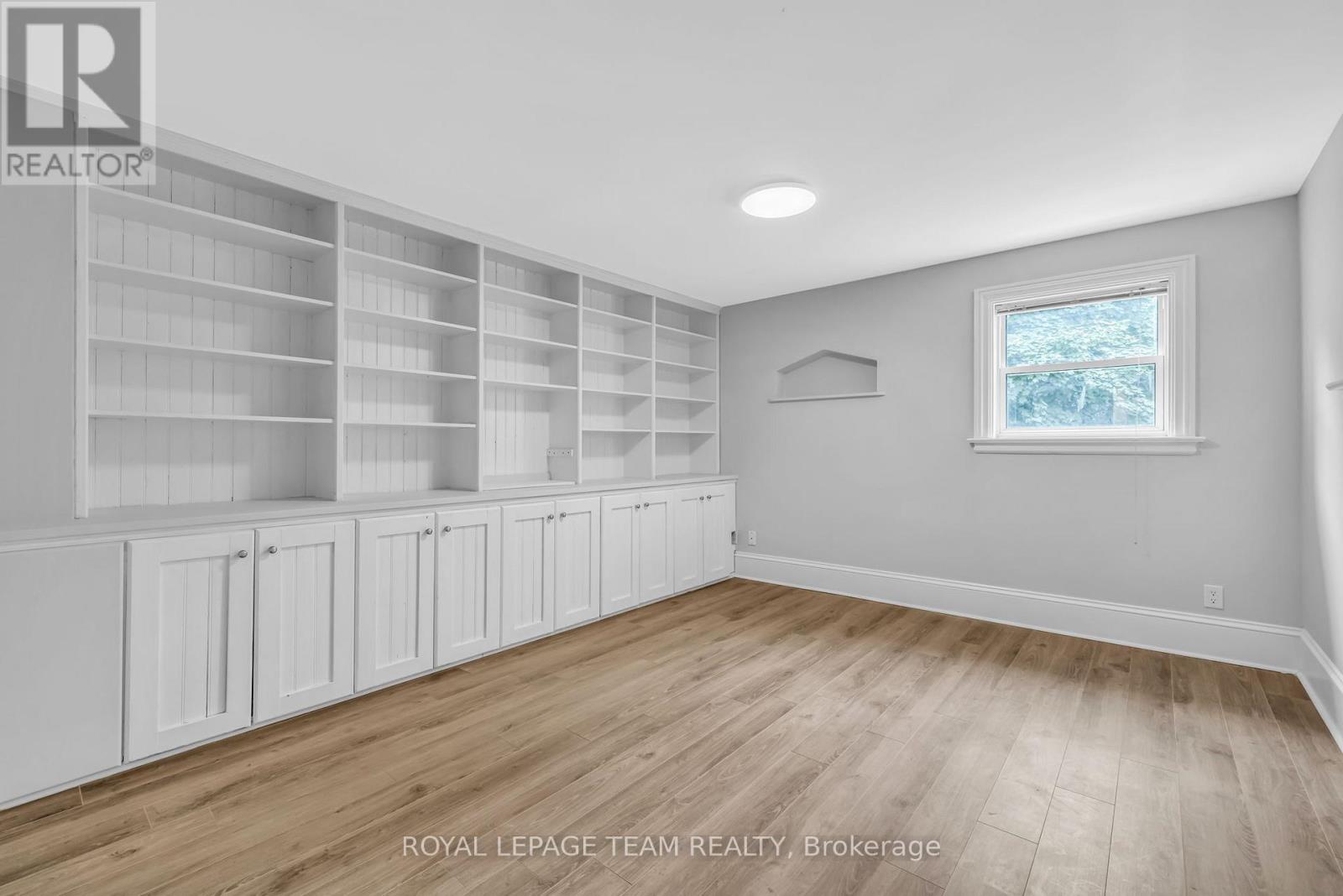 90 Fourth Avenue, Ottawa, Ontario  K1S 2L2 - Photo 11 - X12955082