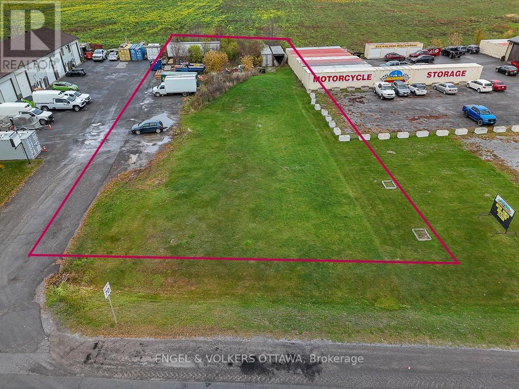 3827 MCBEAN STREET, ottawa, Ontario