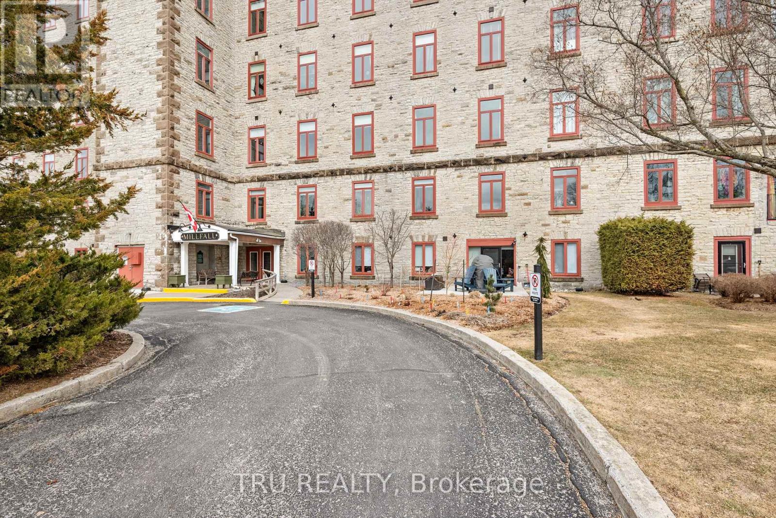 308 - 1 Rosamond Street E, Mississippi Mills, Ontario  K0A 1A0 - Photo 6 - X12955106