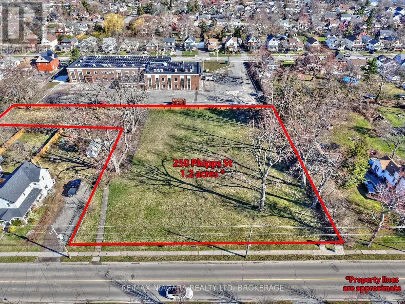 250 PHIPPS STREET, Fort Erie, Ontario