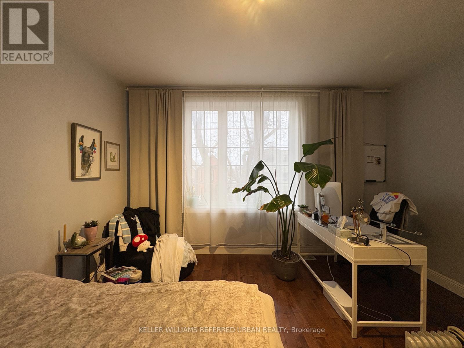 Upper - 429 Ossington Avenue, Toronto, Ontario  M6J 3A6 - Photo 3 - C12951500