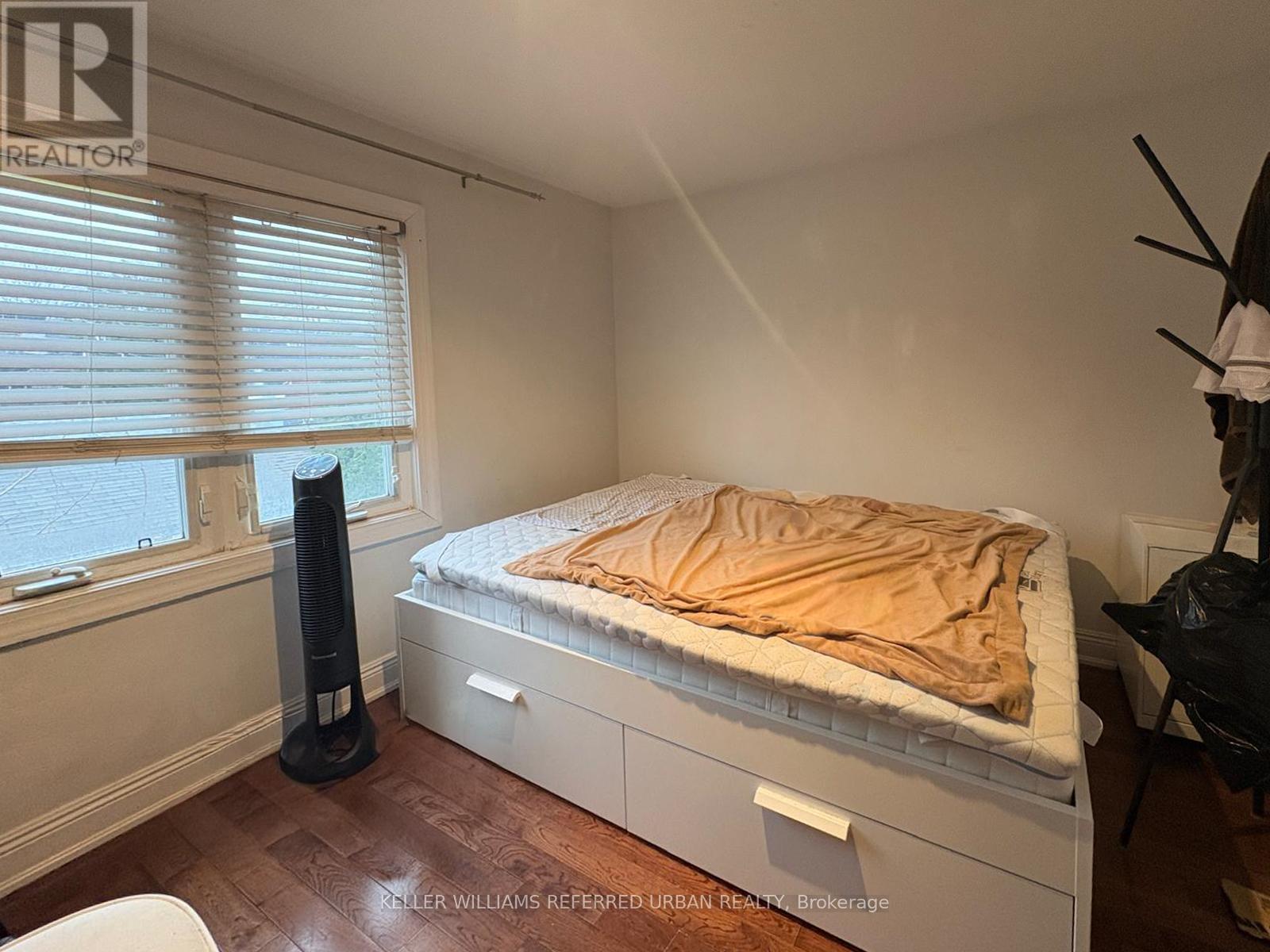 Upper - 429 Ossington Avenue, Toronto, Ontario  M6J 3A6 - Photo 6 - C12951500