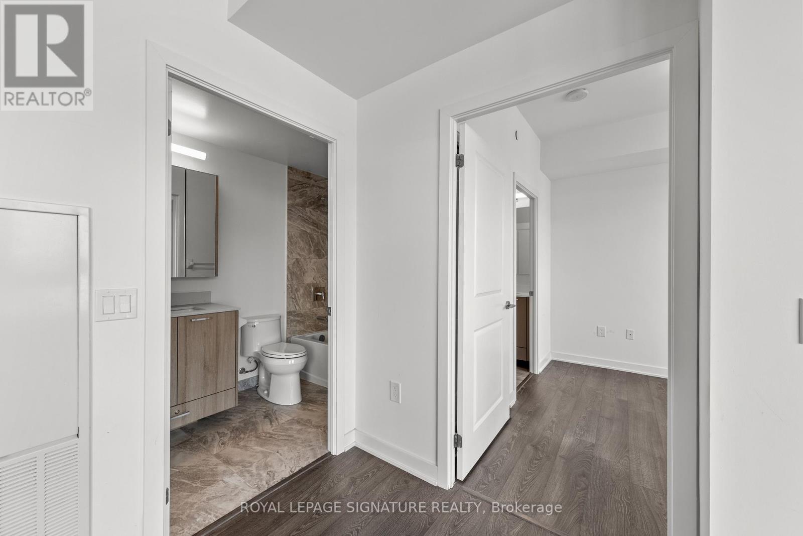 207 - 120 Eagle Rock Way, Vaughan, Ontario  L6A 5C2 - Photo 18 - N12955046