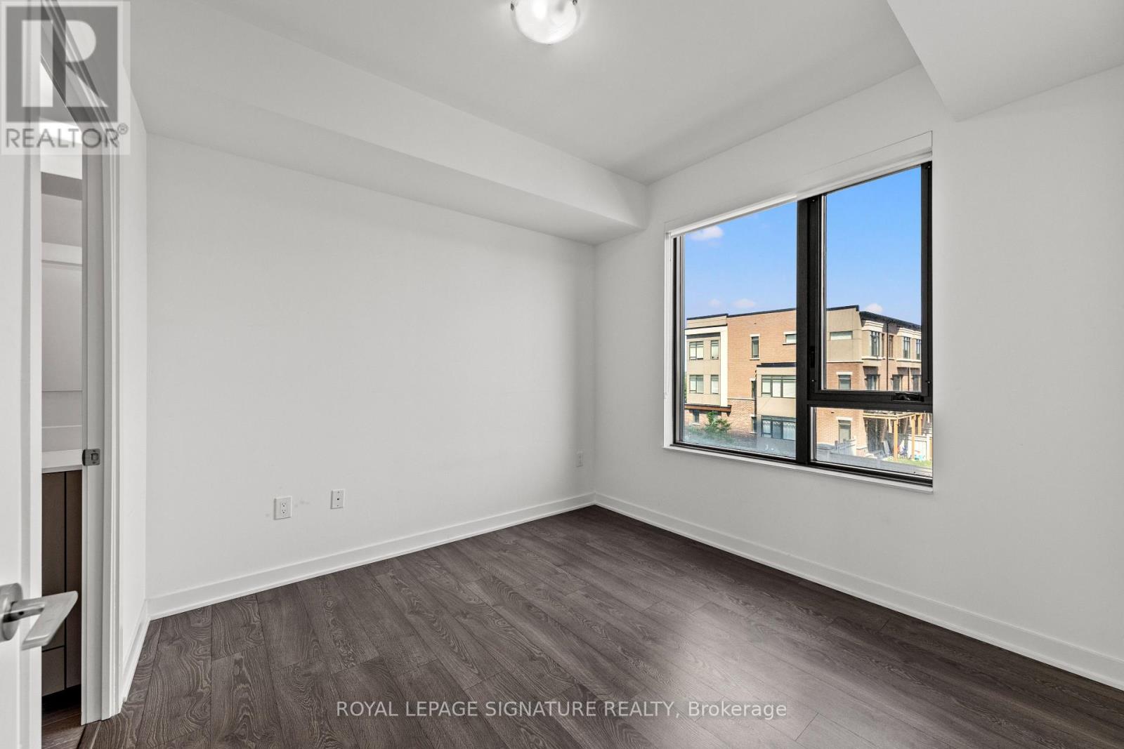 207 - 120 Eagle Rock Way, Vaughan, Ontario  L6A 5C2 - Photo 19 - N12955046