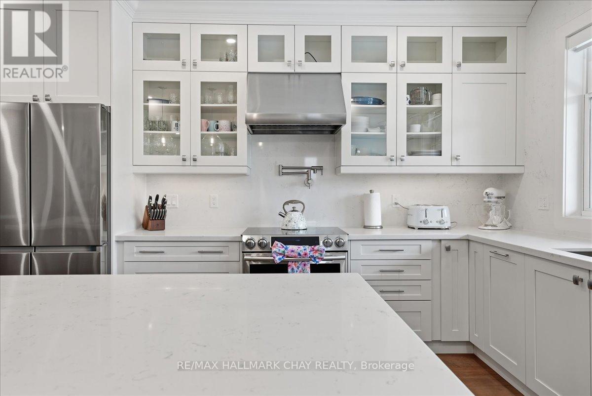 26 Lowry Court, Barrie, Ontario  L4N 7N3 - Photo 16 - S12955102