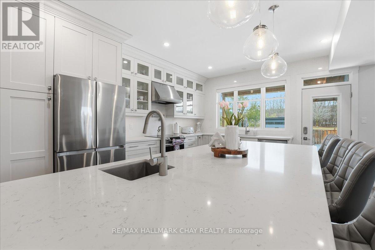 26 Lowry Court, Barrie, Ontario  L4N 7N3 - Photo 18 - S12955102