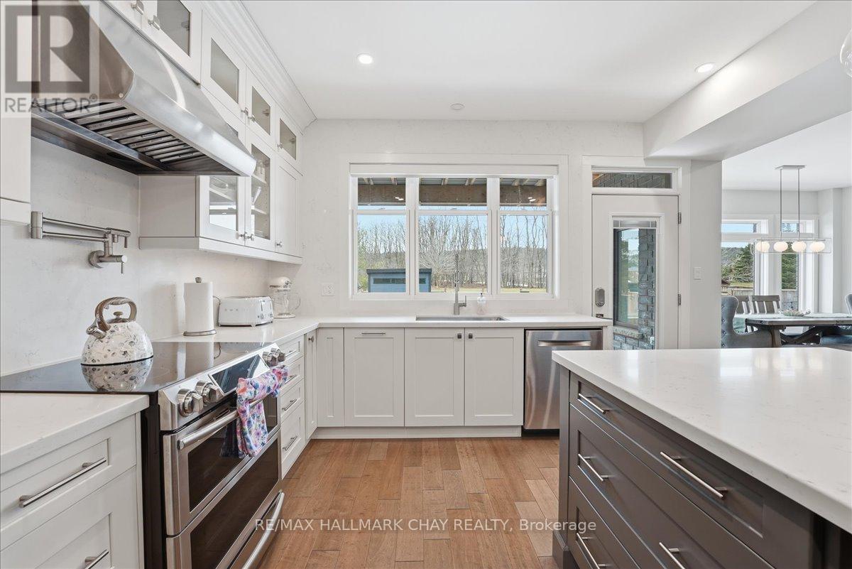 26 Lowry Court, Barrie, Ontario  L4N 7N3 - Photo 20 - S12955102