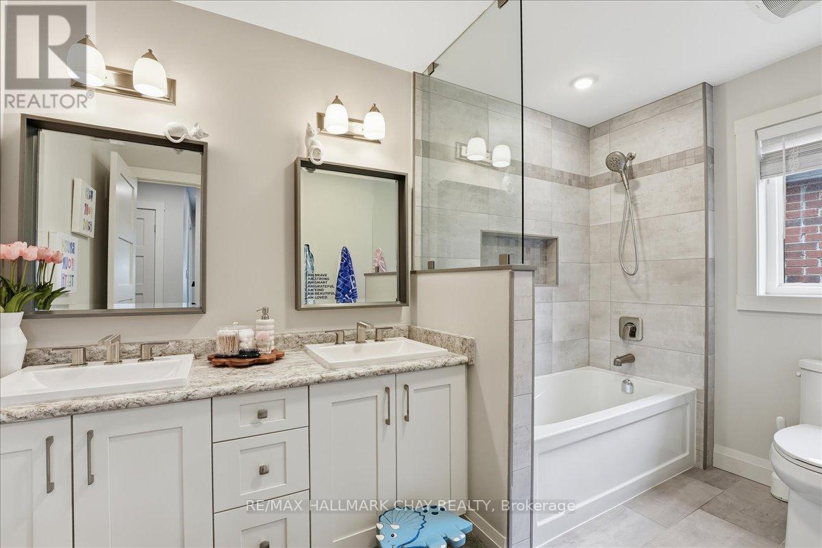 26 Lowry Court, Barrie, Ontario  L4N 7N3 - Photo 40 - S12955102