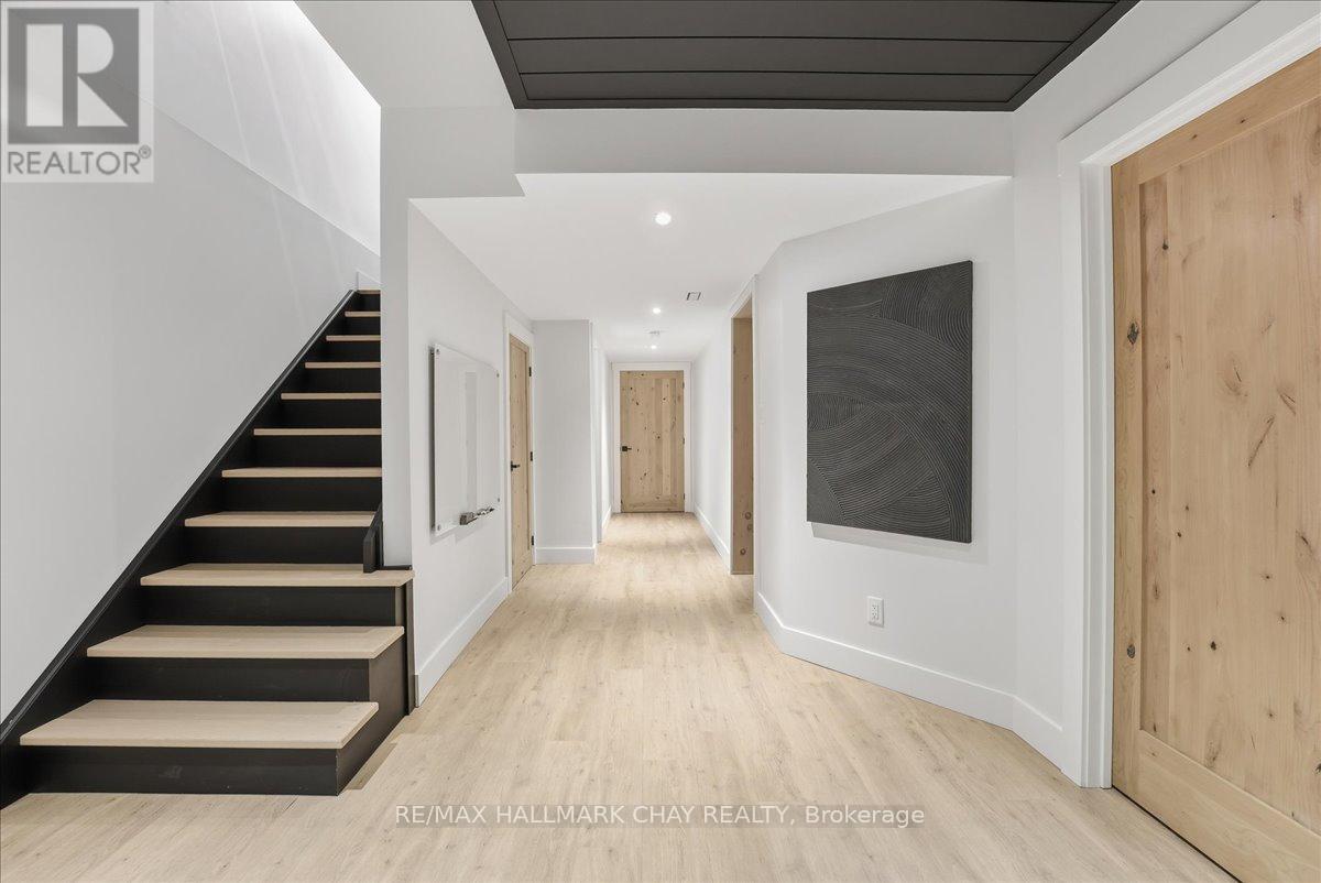 26 Lowry Court, Barrie, Ontario  L4N 7N3 - Photo 41 - S12955102