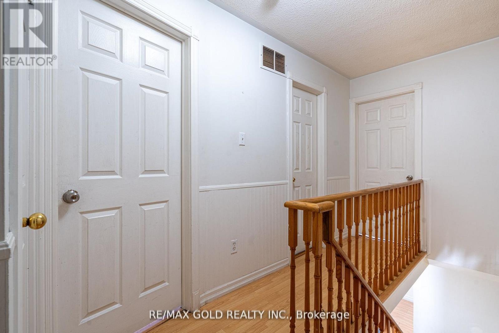 25 Clover Bloom Road, Brampton, Ontario  L6R 1R8 - Photo 17 - W12955048