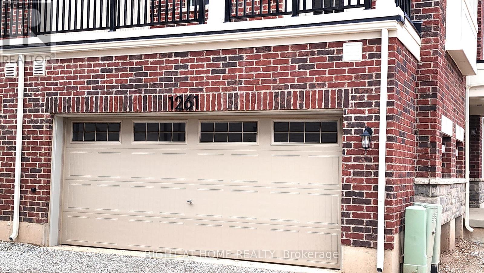 1261 Courtleigh Trail, Oakville, Ontario  L6H 7Y2 - Photo 19 - W12955086