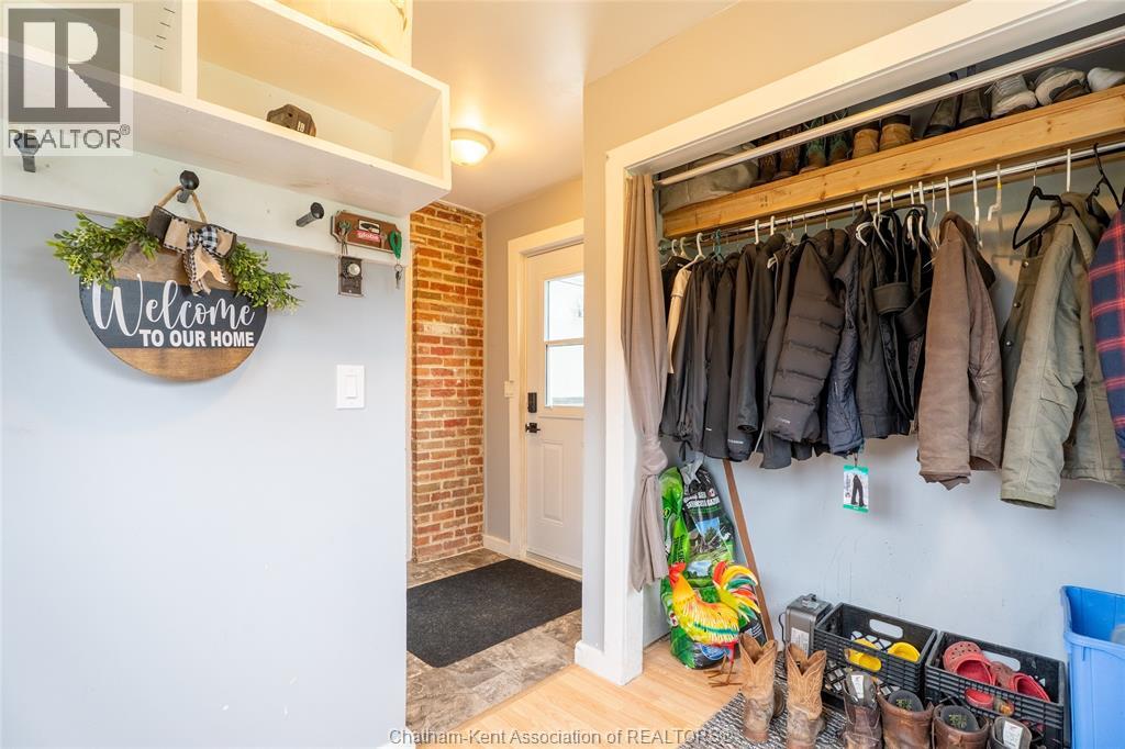 6225 Fansher Road, Dawn-Euphemia, Ontario  N0P 1R0 - Photo 7 - 26006970