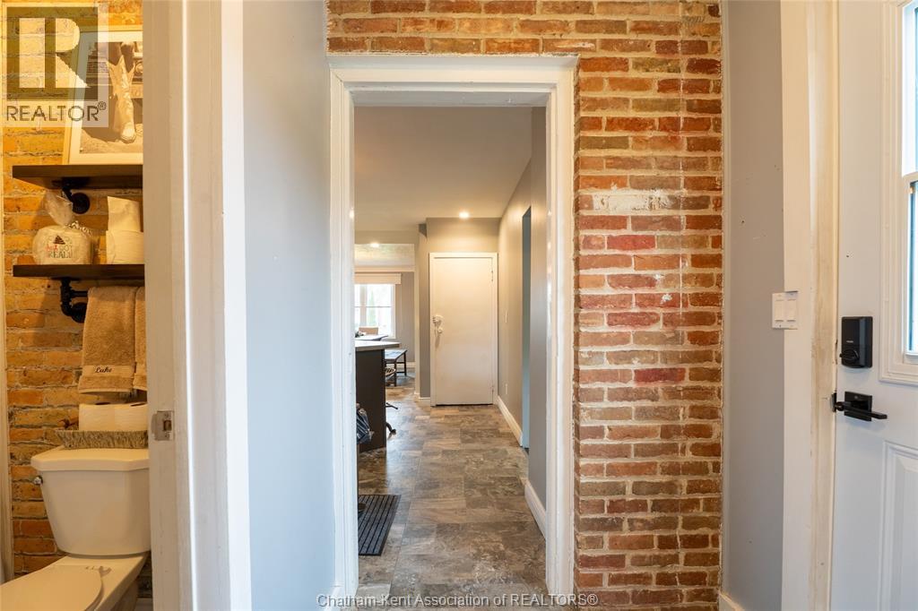 6225 Fansher Road, Dawn-Euphemia, Ontario  N0P 1R0 - Photo 8 - 26006970