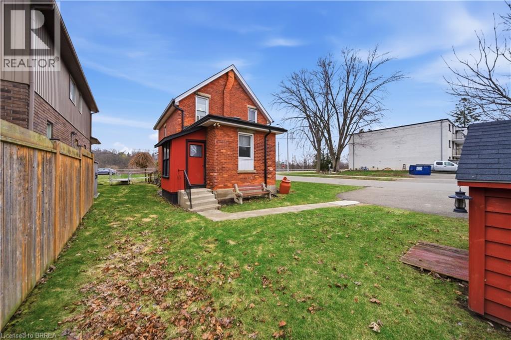 139 Willow Street, Paris, Ontario  N3L 2L4 - Photo 12 - 40816676