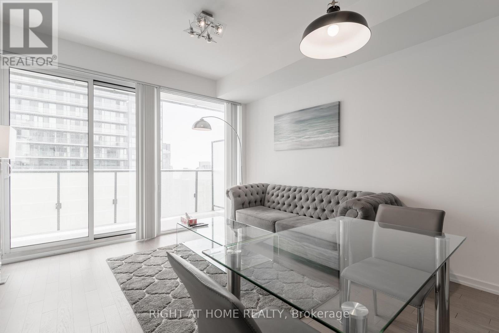 3907 - 101 Peter Street, Toronto, Ontario  M5V 2G9 - Photo 4 - C12764320