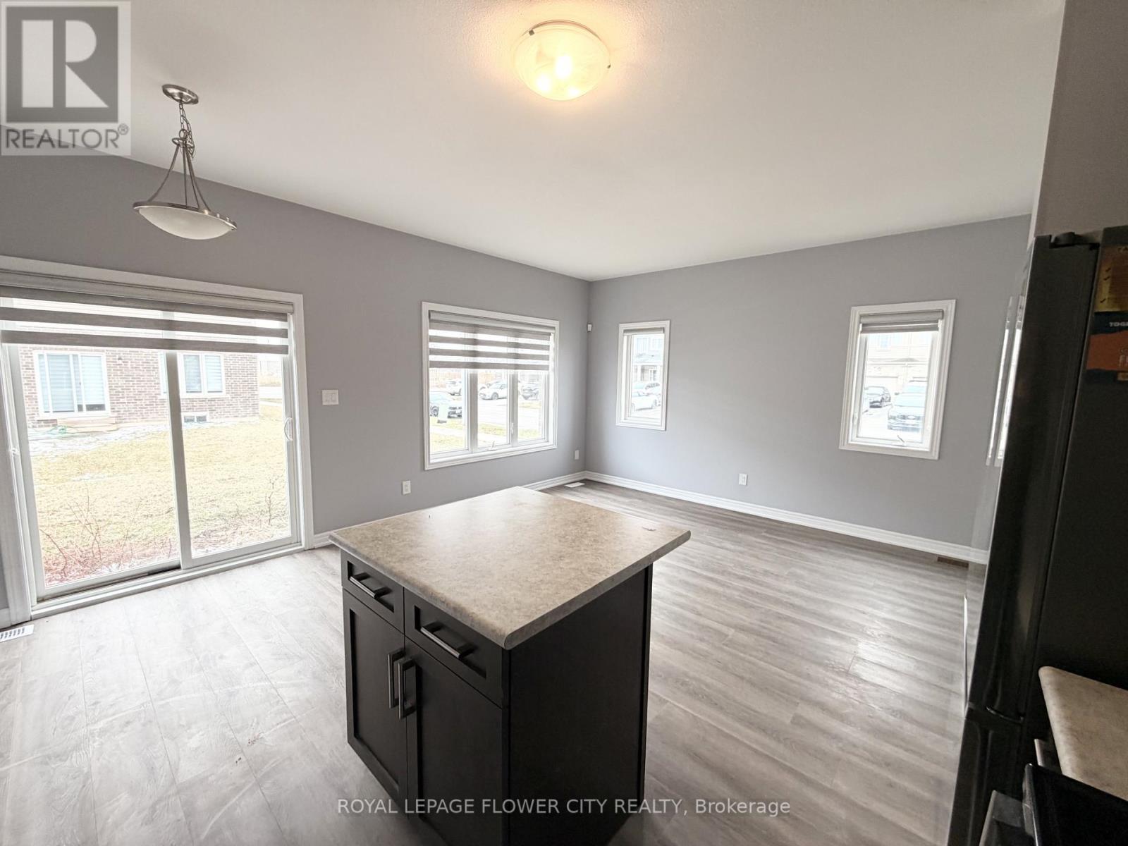 139 Sunflower Place, Welland, Ontario  L3C 0H9 - Photo 13 - X12905252