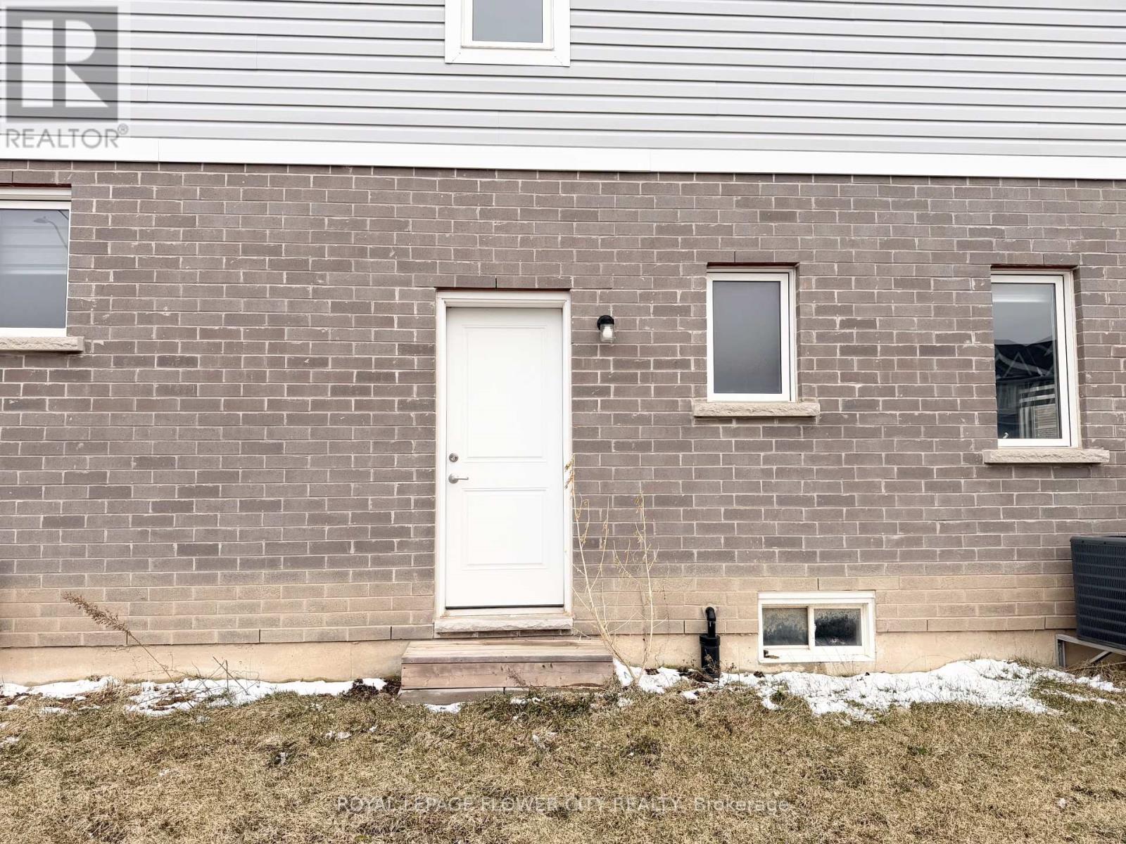 139 Sunflower Place, Welland, Ontario  L3C 0H9 - Photo 26 - X12905252