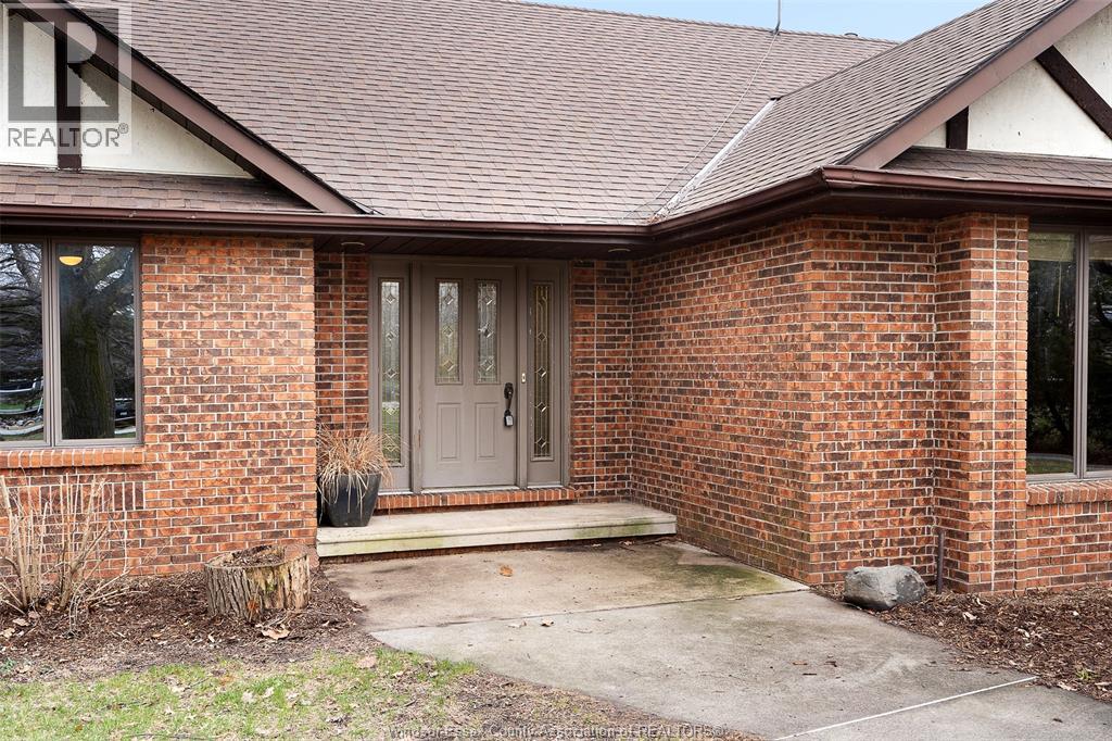 308 East Ruscom River Road, St. Joachim, Ontario N0R 1S0 - Photo 6 - 26006847