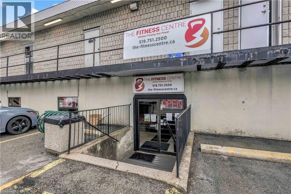 177 PARIS Road Unit# 8, brantford, Ontario