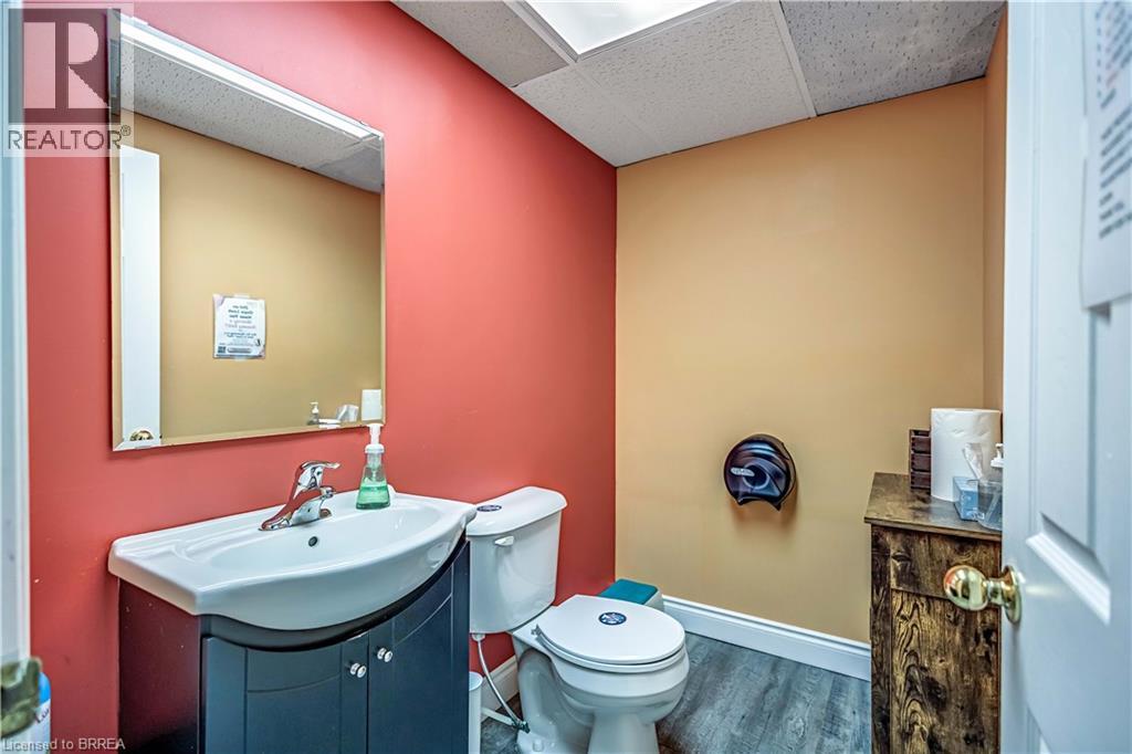 177 Paris Road Unit# 8, Brantford, Ontario  N3R 1J2 - Photo 14 - 40816332