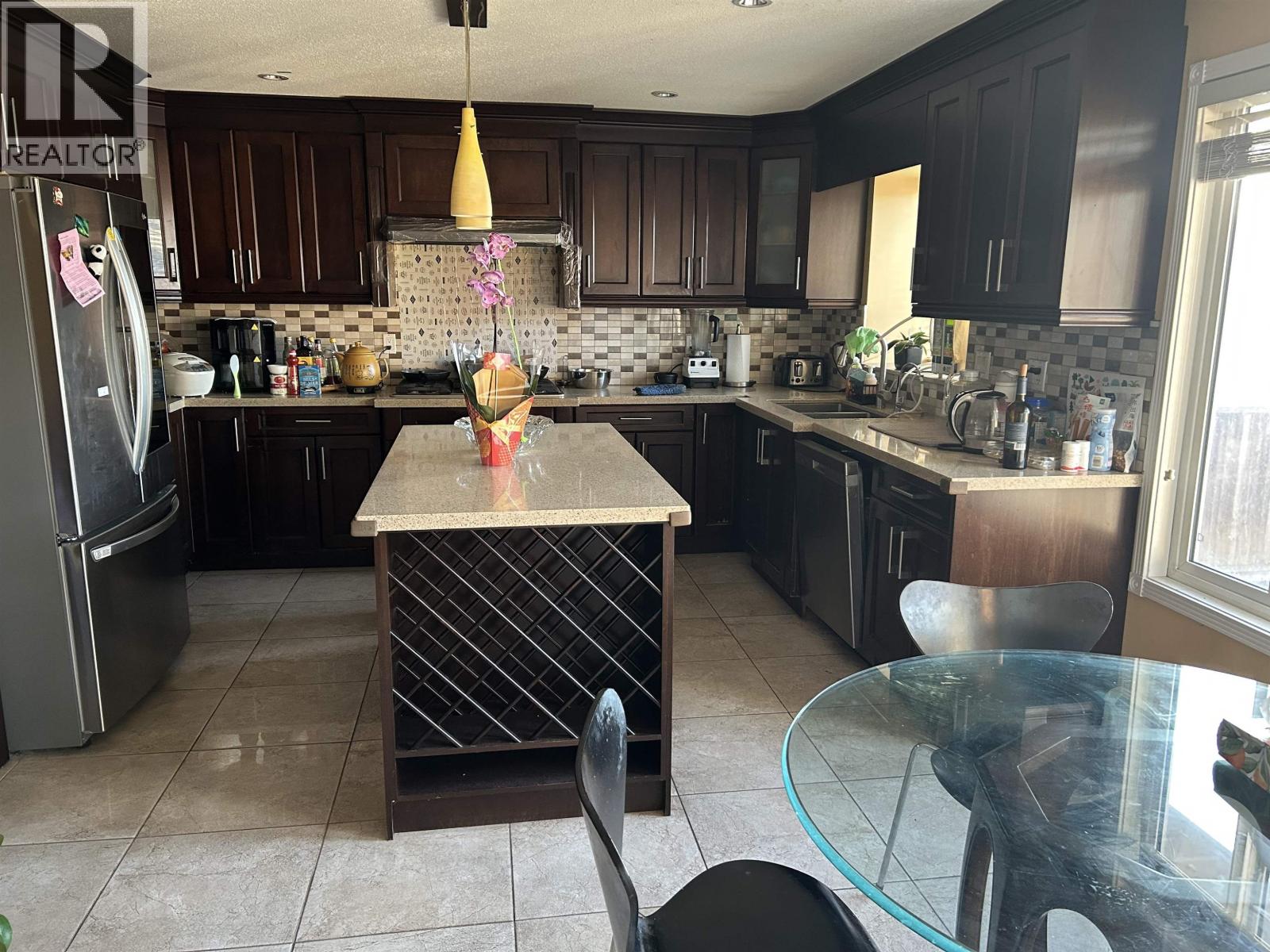 5510 Rumble St., Burnaby, British Columbia  V5J 2C1 - Photo 4 - R3105105