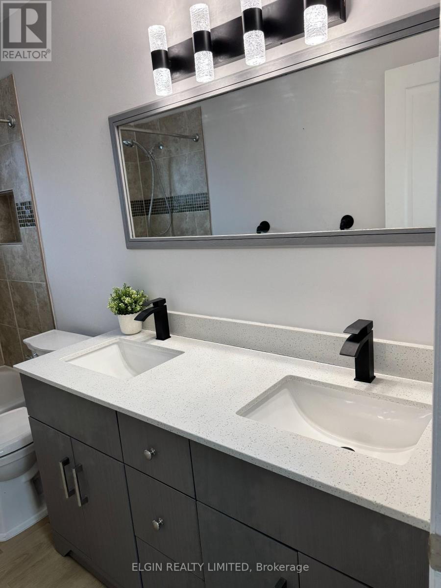 Upper - 213 Highview Drive, St. Thomas, Ontario  N5R 5H6 - Photo 13 - X12955138