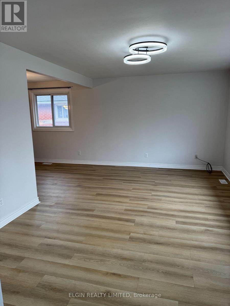 Upper - 213 Highview Drive, St. Thomas, Ontario  N5R 5H6 - Photo 4 - X12955138