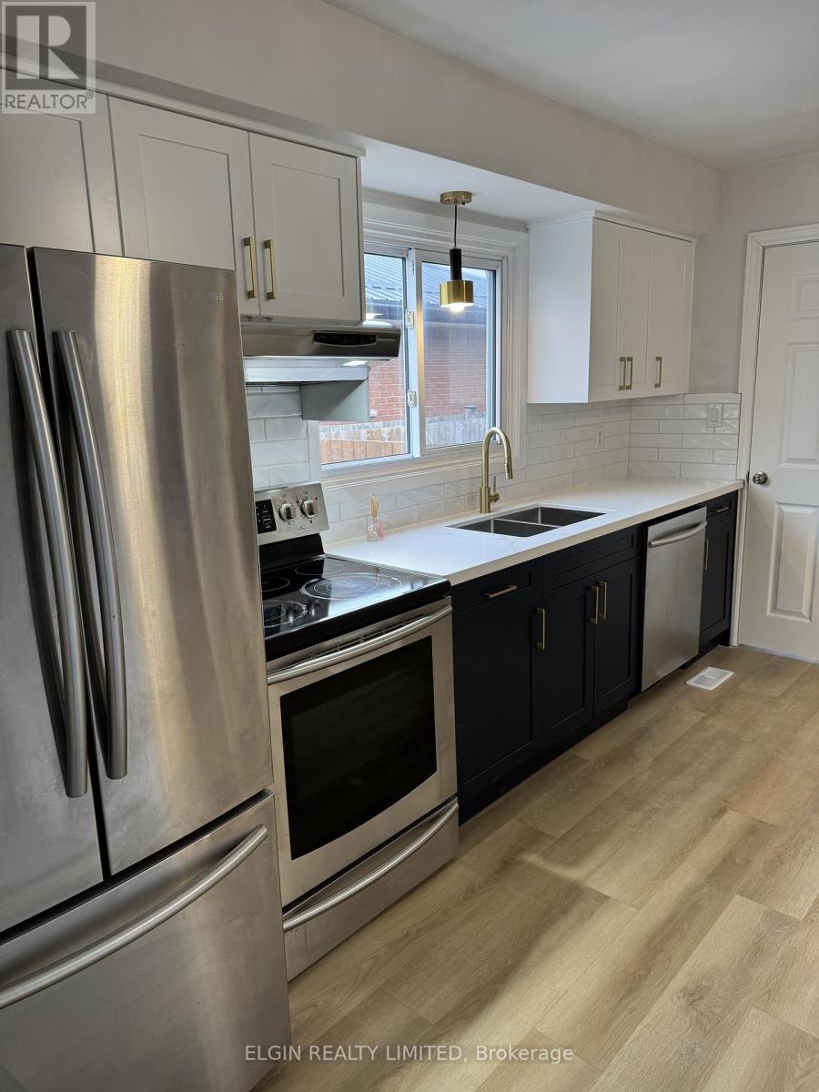 Upper - 213 Highview Drive, St. Thomas, Ontario  N5R 5H6 - Photo 9 - X12955138