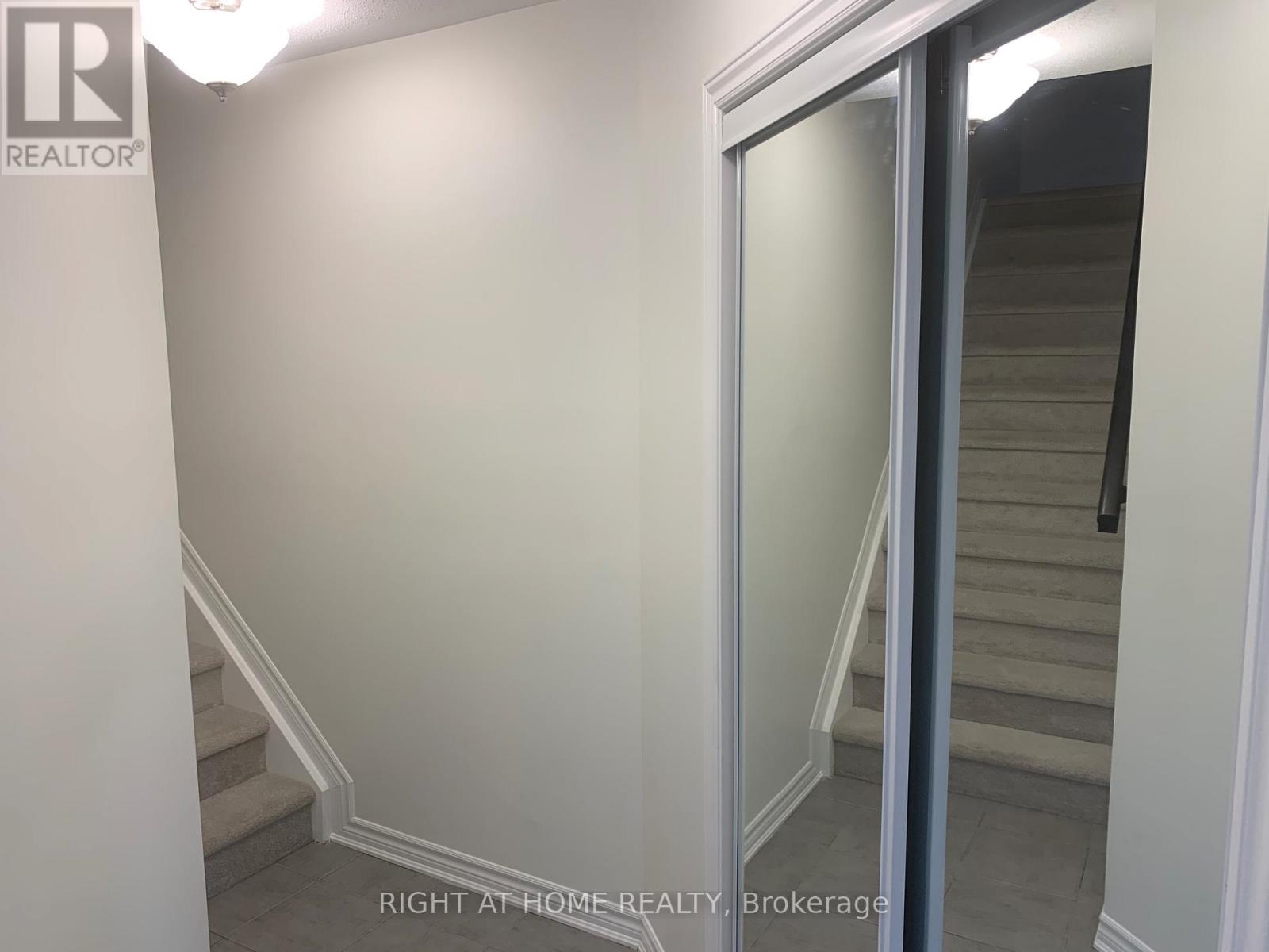 46 Squashberry Lane, Ottawa, Ontario  K2V 0K2 - Photo 3 - X12955144