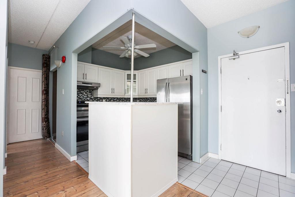 2703 80 Plaza Drive, Winnipeg, Manitoba  R3T 5S2 - Photo 7 - 202605862