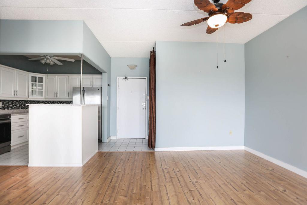 2703 80 Plaza Drive, Winnipeg, Manitoba  R3T 5S2 - Photo 6 - 202605862