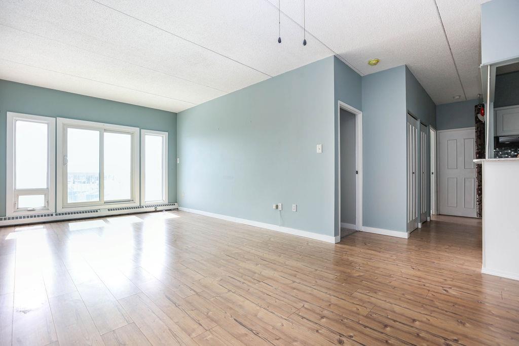 2703 80 Plaza Drive, Winnipeg, Manitoba  R3T 5S2 - Photo 4 - 202605862