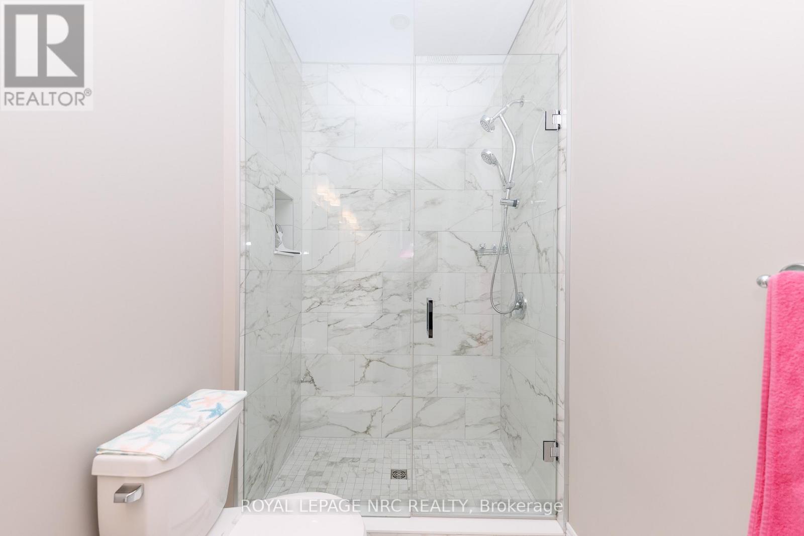 4136 Village Creek Drive, Fort Erie, Ontario  L0S 1S0 - Photo 19 - X12955150