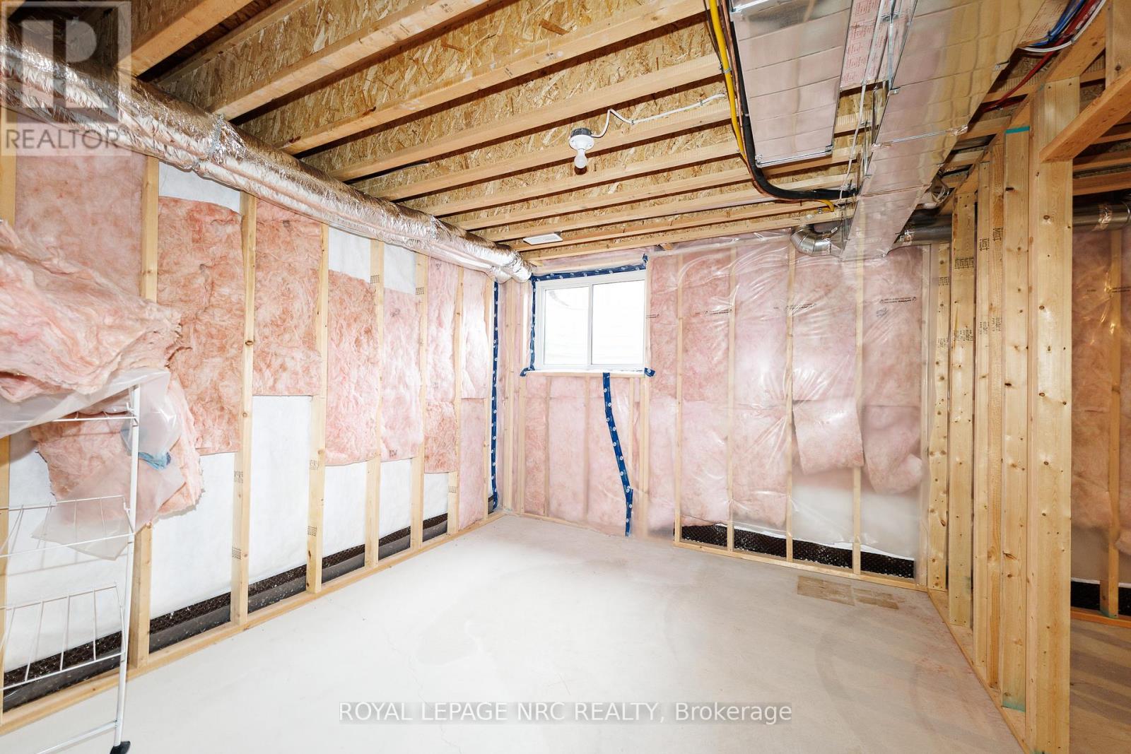 4136 Village Creek Drive, Fort Erie, Ontario  L0S 1S0 - Photo 23 - X12955150