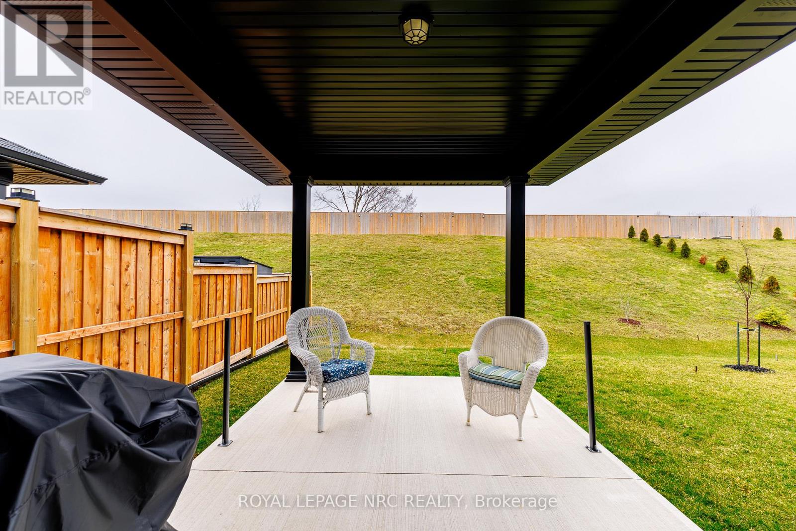 4136 Village Creek Drive, Fort Erie, Ontario  L0S 1S0 - Photo 25 - X12955150