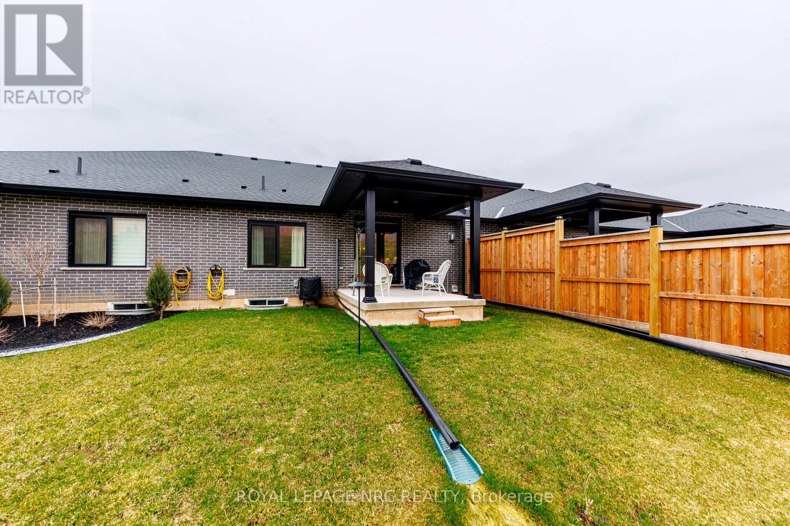 4136 Village Creek Drive, Fort Erie, Ontario  L0S 1S0 - Photo 28 - X12955150