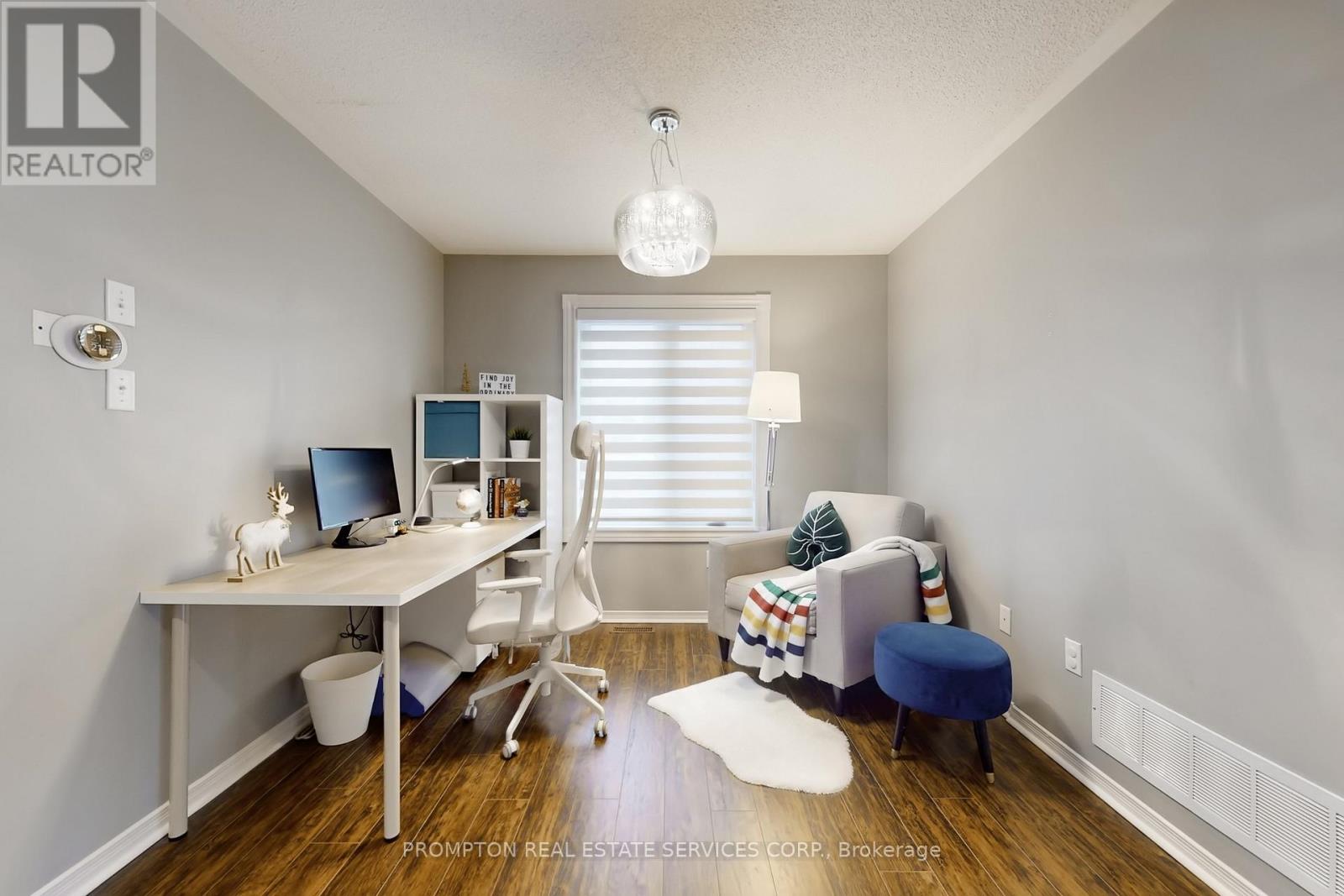 393 Marble Place, Newmarket, Ontario  L3X 2P1 - Photo 16 - N12955114