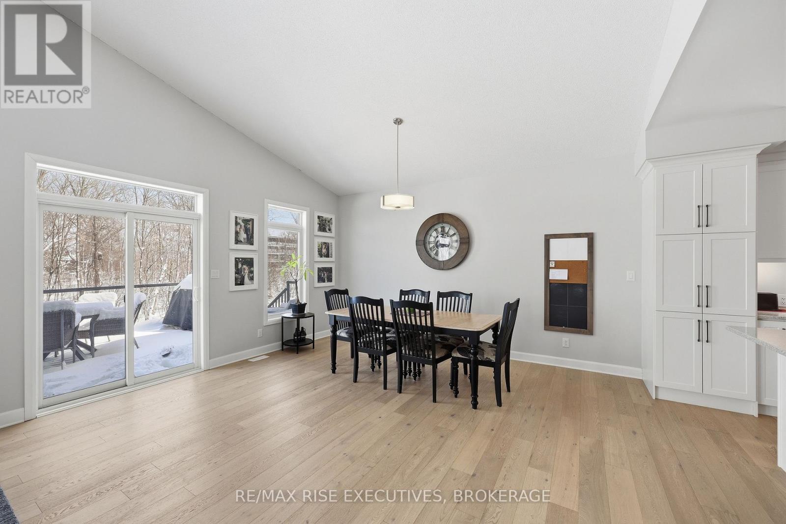 692 Halloway Drive, Kingston, Ontario  K7K 0H4 - Photo 14 - X12894964