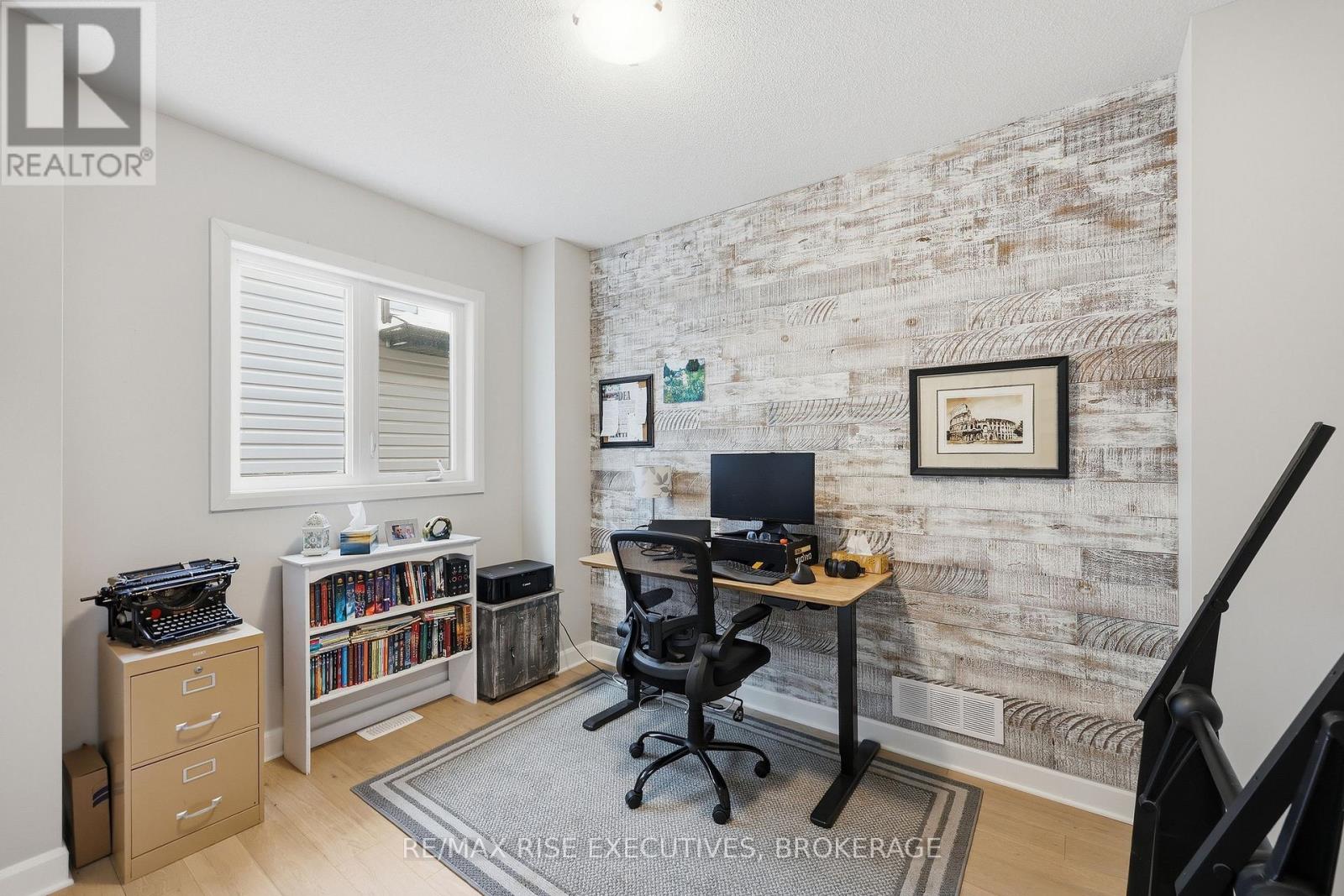 692 Halloway Drive, Kingston, Ontario  K7K 0H4 - Photo 19 - X12894964