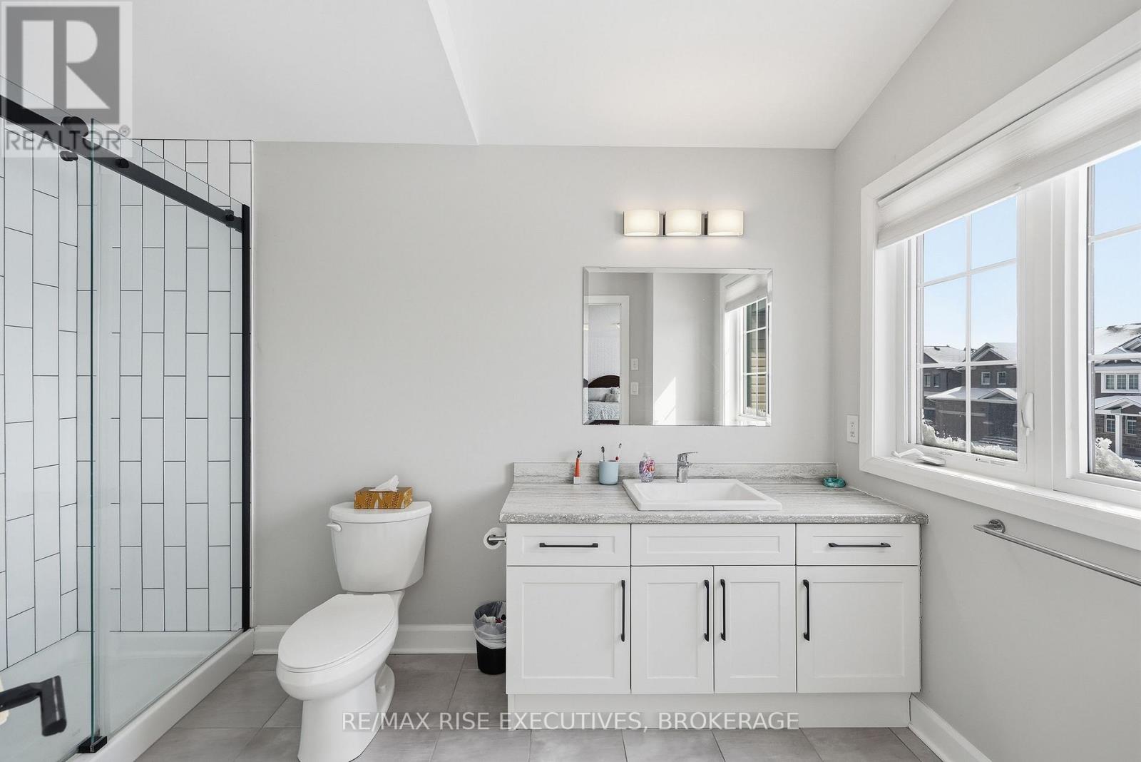 692 Halloway Drive, Kingston, Ontario  K7K 0H4 - Photo 24 - X12894964