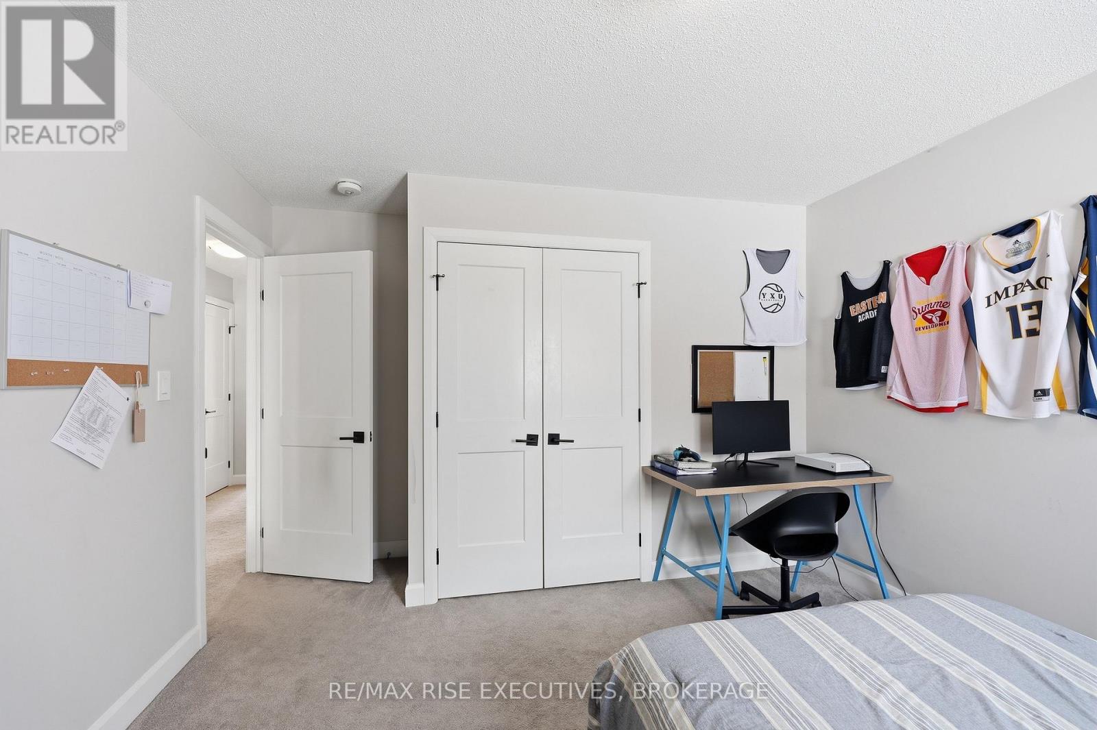 692 Halloway Drive, Kingston, Ontario  K7K 0H4 - Photo 28 - X12894964