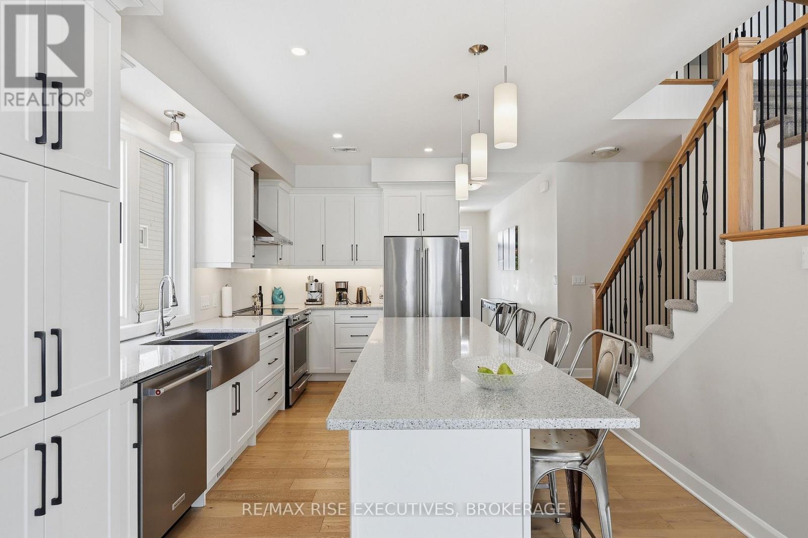 692 Halloway Drive, Kingston, Ontario  K7K 0H4 - Photo 7 - X12894964