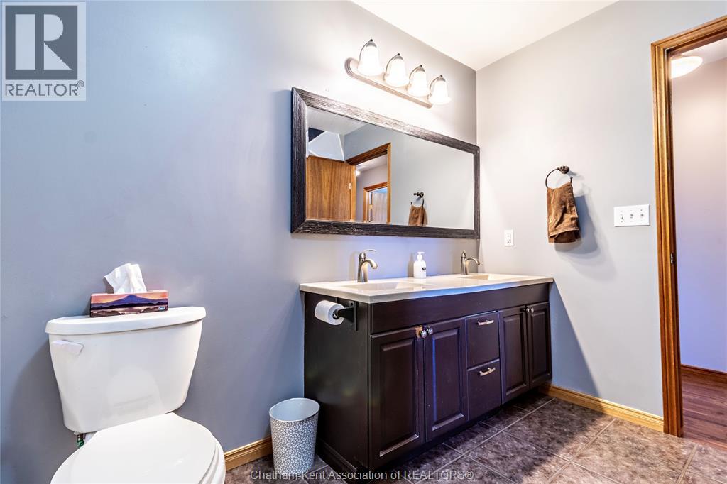 6201 Main Street, Comber, Ontario  N0P 1J0 - Photo 9 - 26004228