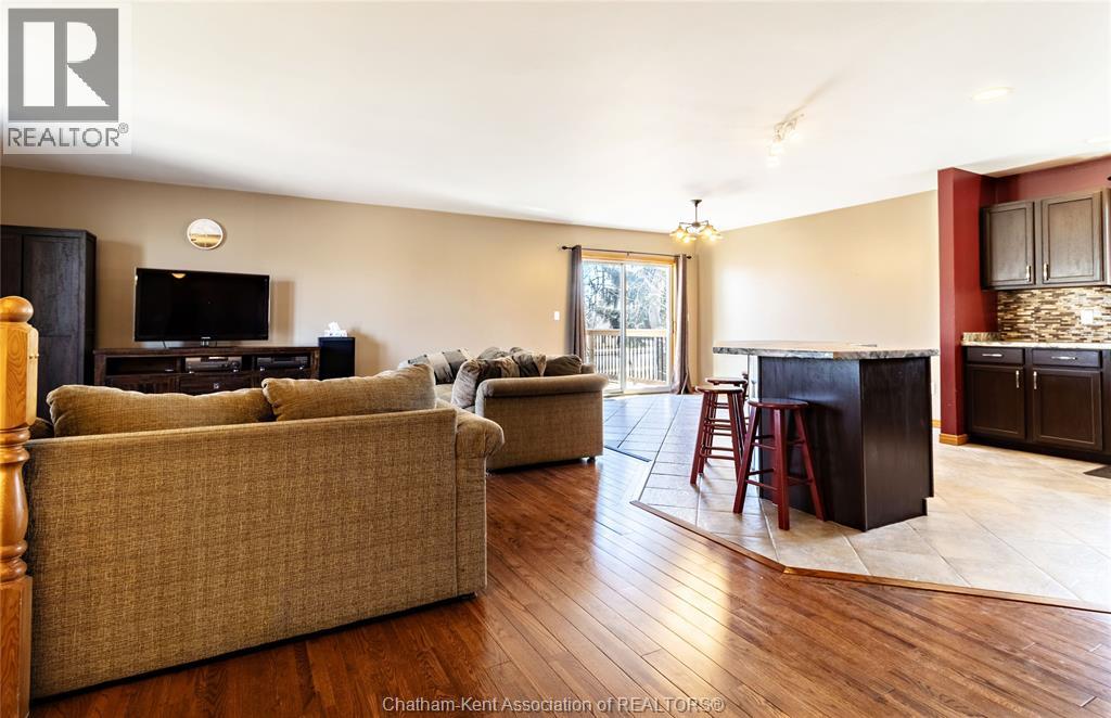 6201 Main Street, Comber, Ontario  N0P 1J0 - Photo 19 - 26004228