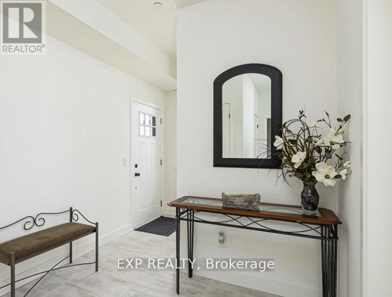 307 - 20 Beckwith Lane, Blue Mountains, Ontario  L9Y 0R4 - Photo 5 - X12955128