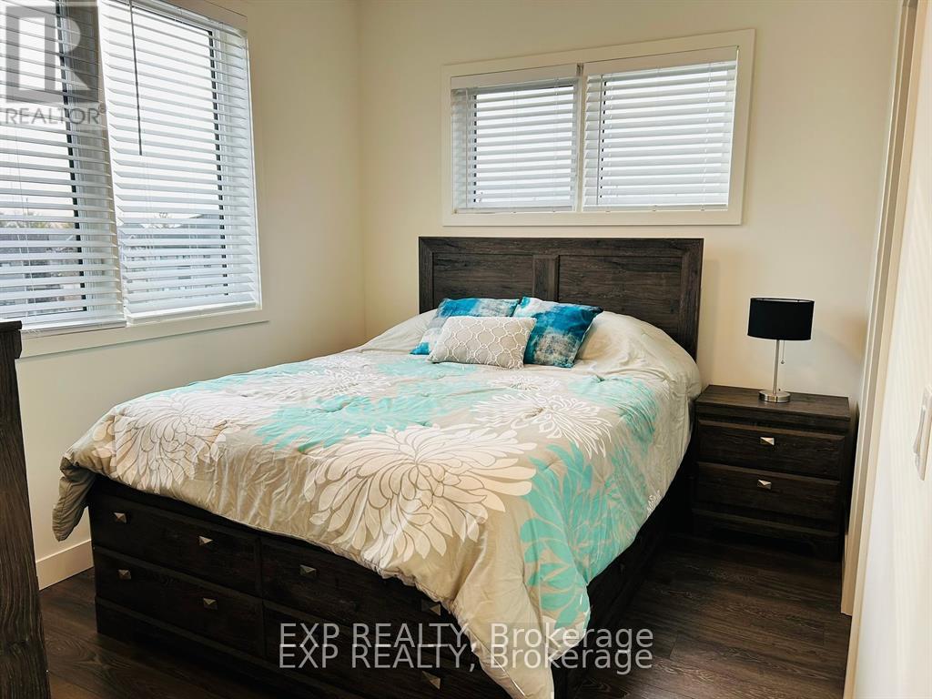 307 - 20 Beckwith Lane, Blue Mountains, Ontario  L9Y 0R4 - Photo 7 - X12955128