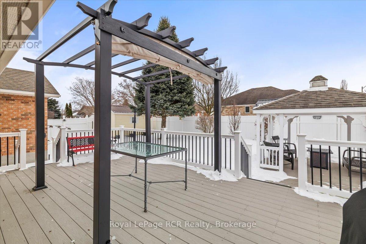 393 1st Street S, Hanover, Ontario  N4N 3T8 - Photo 31 - X12900482