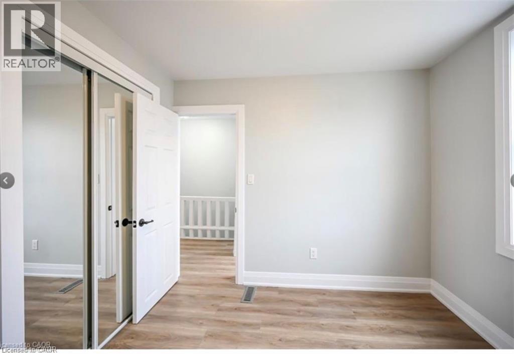 1024 Cannon Street E, Hamilton, Ontario  L8L 2H6 - Photo 14 - 40817543