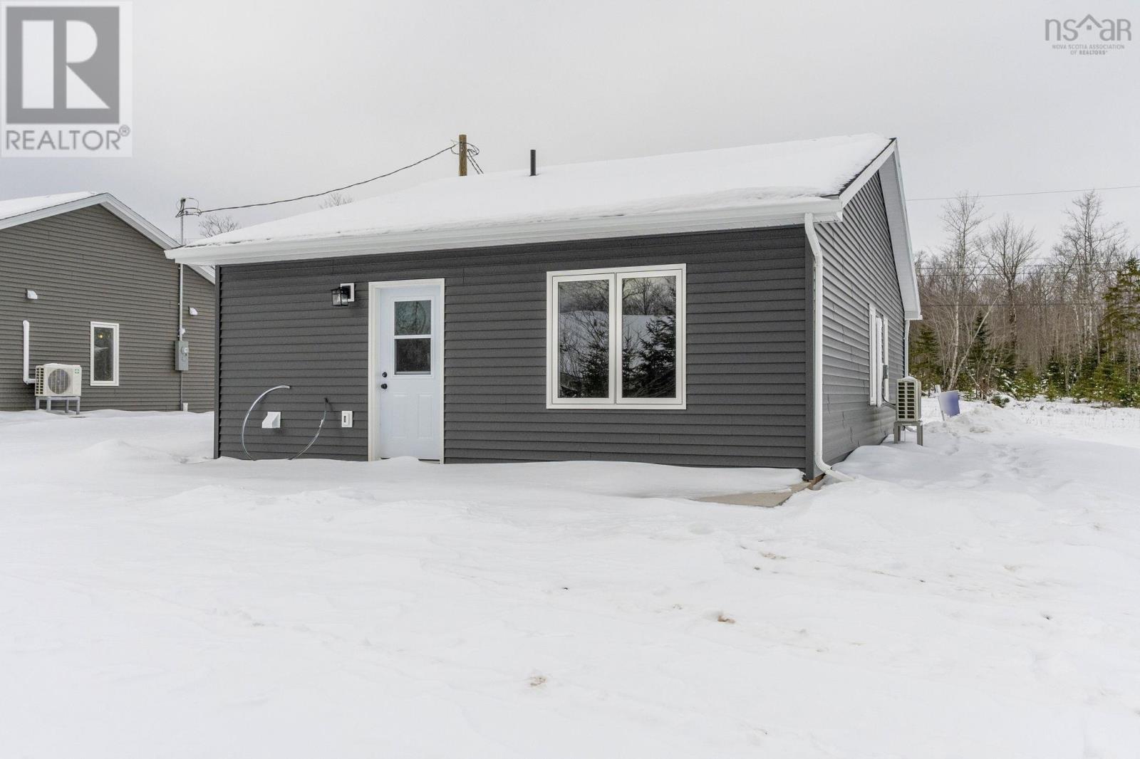 41 Amelia Avenue, Stewiacke, Nova Scotia  B0N 2J0 - Photo 37 - 202529143